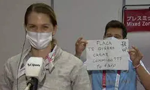 Fencer Maurice loses match but gains husband at Games Fencer Maurice loses match but gains husband at Games