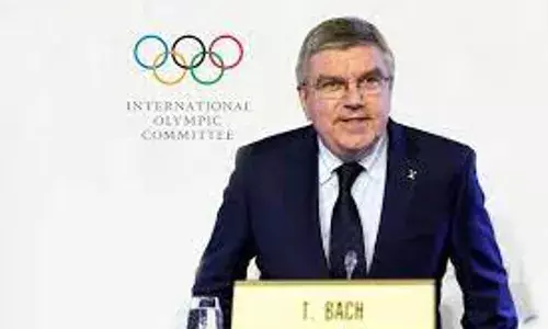 IOC chief Bach calls for solidarity, peace during Hiroshima visit IOC chief Bach calls for solidarity, peace during Hiroshima visit
