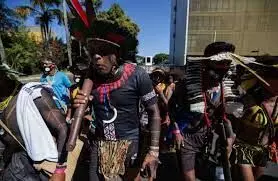 Thousands of indigenous Brazilians protest