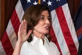 New York’s 1st female governor sworn in