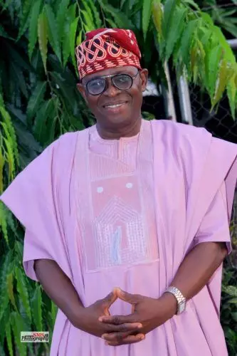 Block moulders felicitate Muslims, task members on dev.