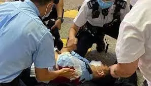 Hong Kong police officer seriously injured in stabbing Hong Kong police officer seriously injured in stabbing
