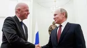 Infantino meets with Russia president Putin